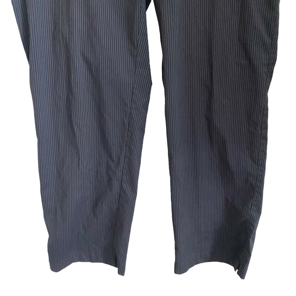Nike Golf Mens Size 36 x 32 Pants Black Pinstripe Flat Front Pockets Casual - Picture 6 of 11